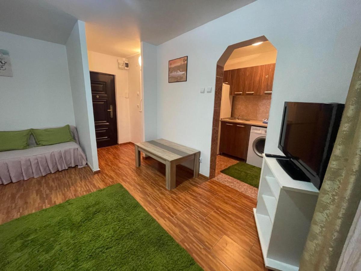 One Room Apartment Ptm Bukarest Exterior foto