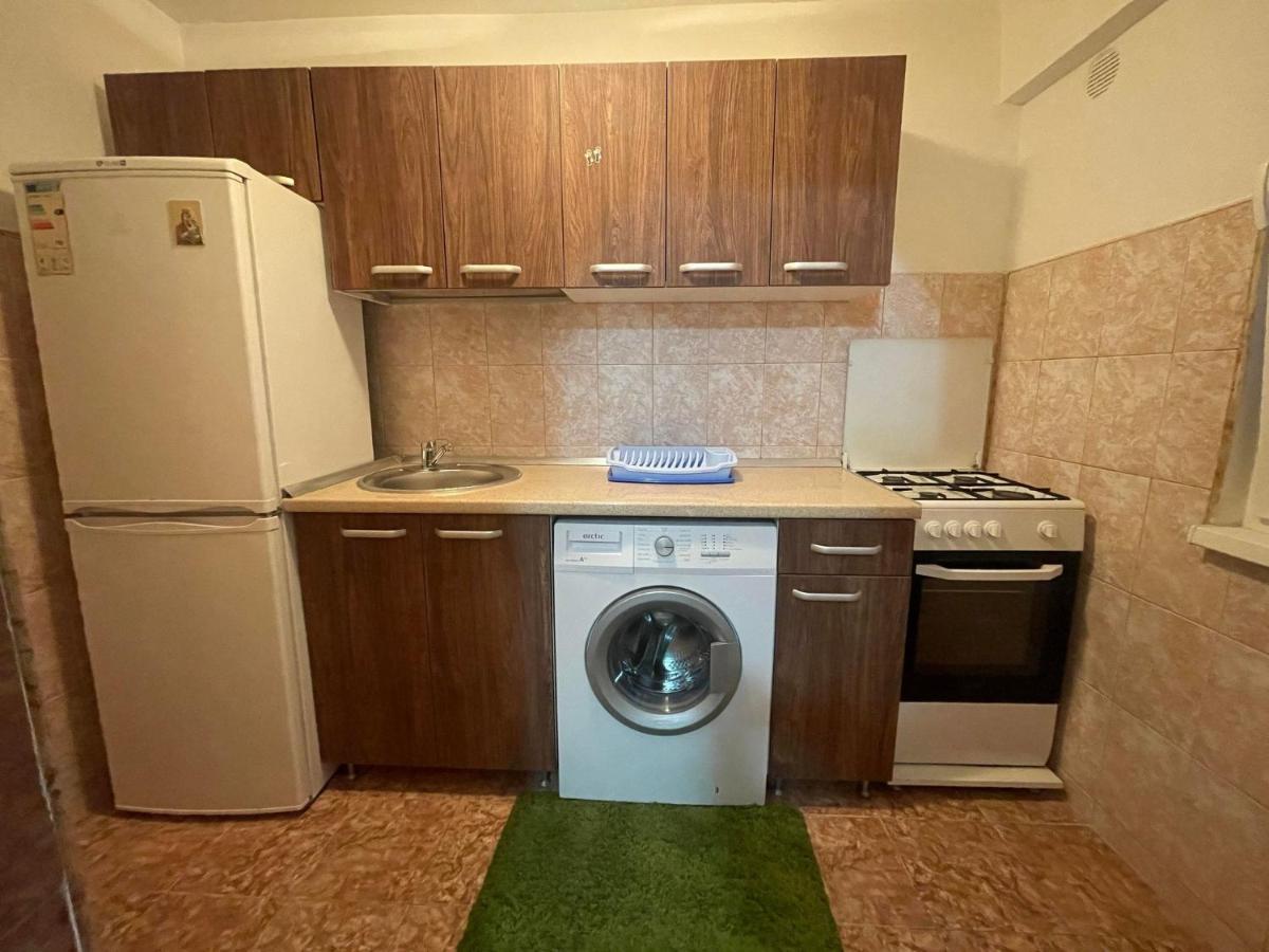 One Room Apartment Ptm Bukarest Exterior foto
